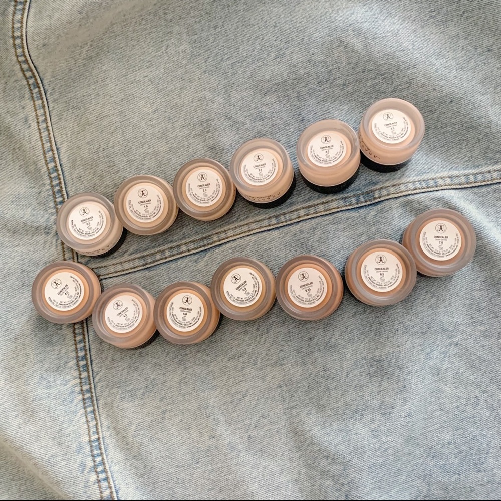 *DISCONTINUED* Anastasia Beverly Hills Concealers